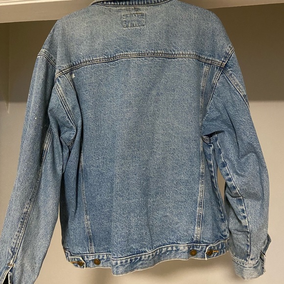 Vintage Oversized Distressed Denim Jacket - Picture 6 of 8